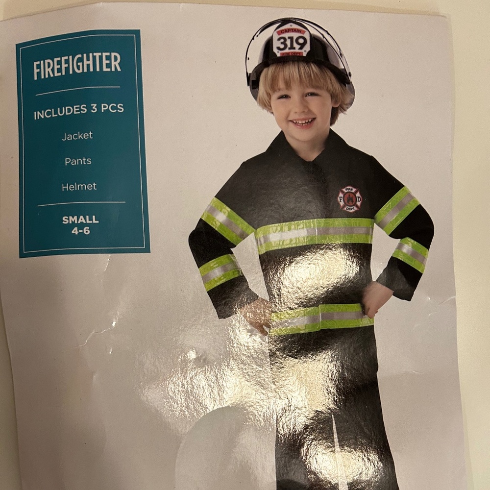 Kids Firefighter Costume size 4-6